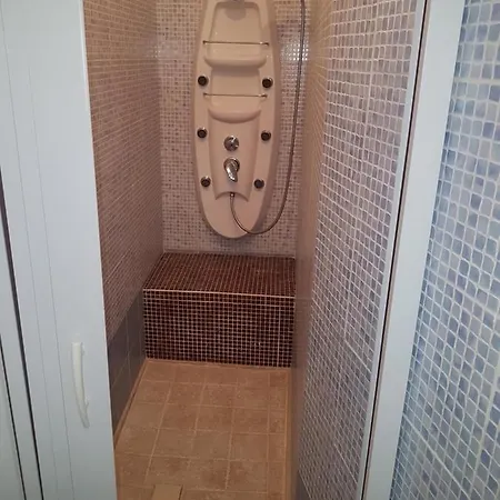 L'angolo Del Sole Bed & Breakfast 3*